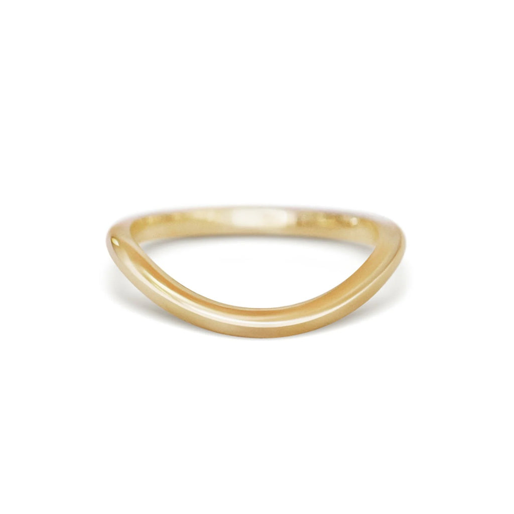 Golden Curve Contour Band