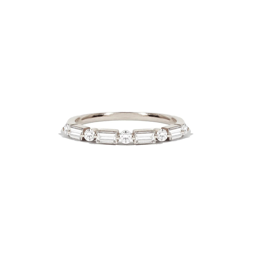 Floating Flicker Diamond Band