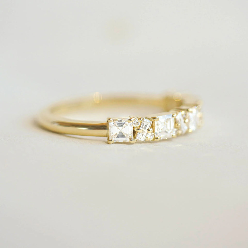Cushion Cut Mosaic Band