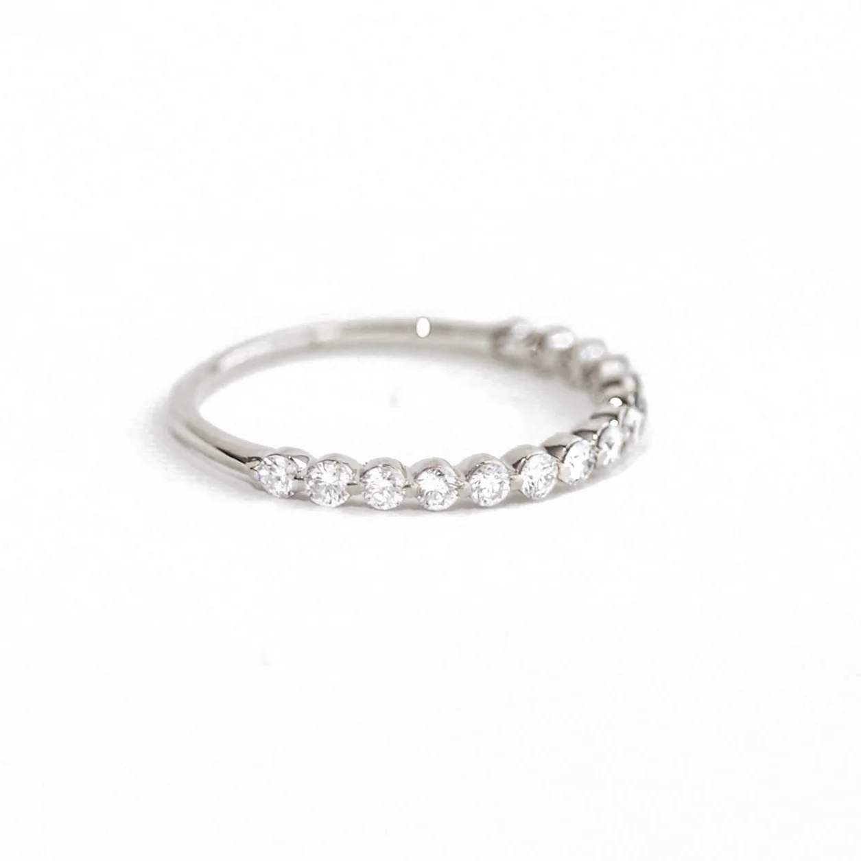 Floating Hush Diamond Band